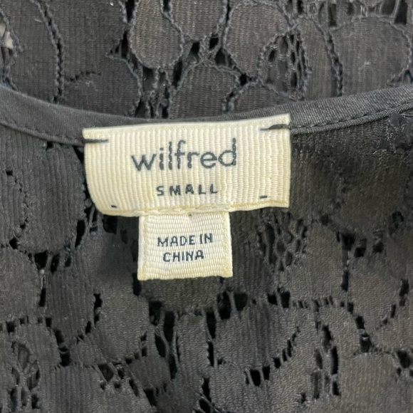 Wilfred Black Lace Floral Tank Top - Picture 9 of 13